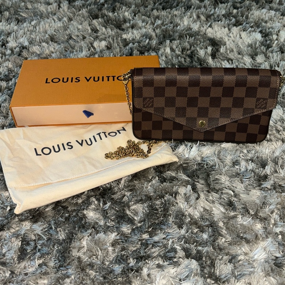 Louis Vuitton Félicie Pochette monogram crossbody bag
